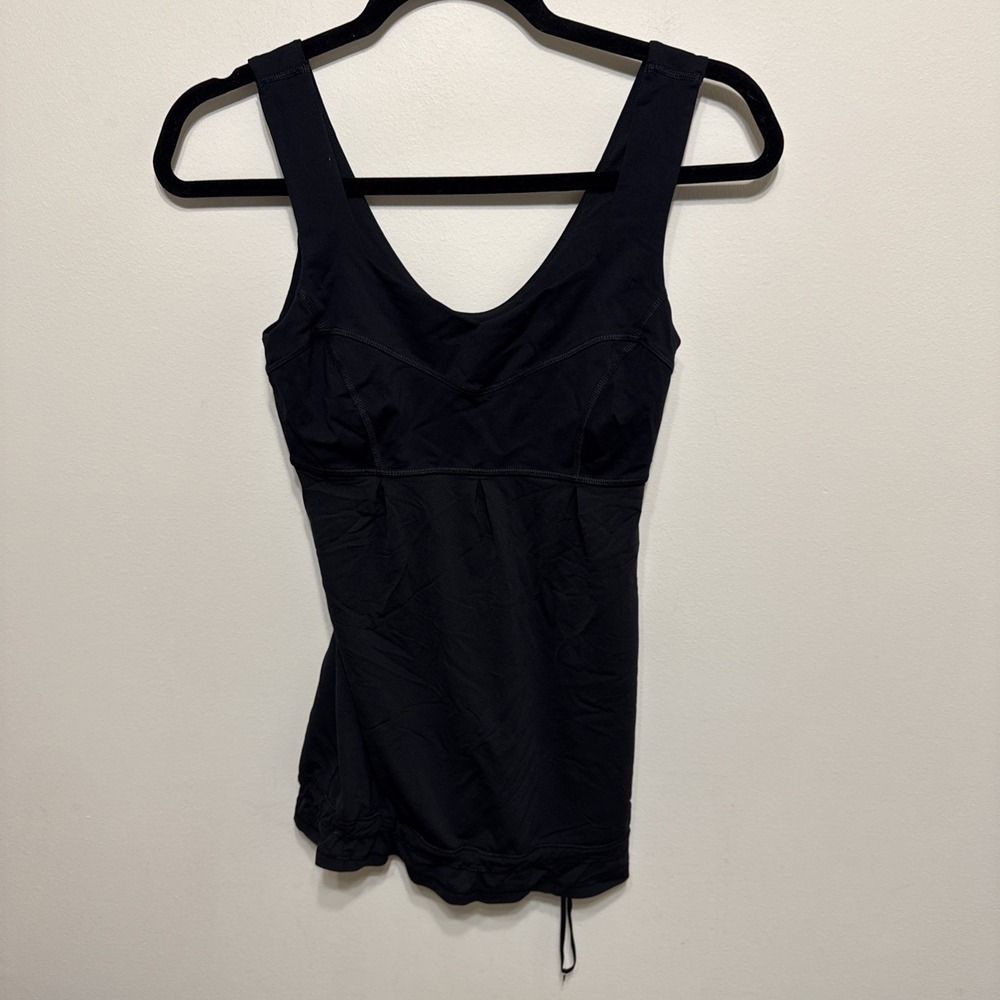 Lululemon Women's 4 Run Tame Me Tank Drawstring Black GUC